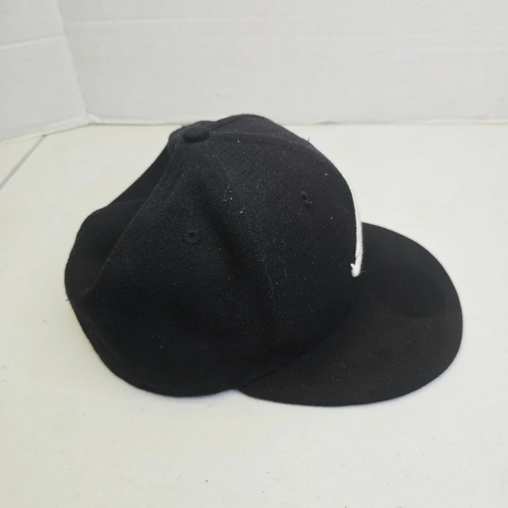 New Era Men's Atlanta Braves 59FIFTY Fitted Hat 7 3/8 Black White Logo Cap U3